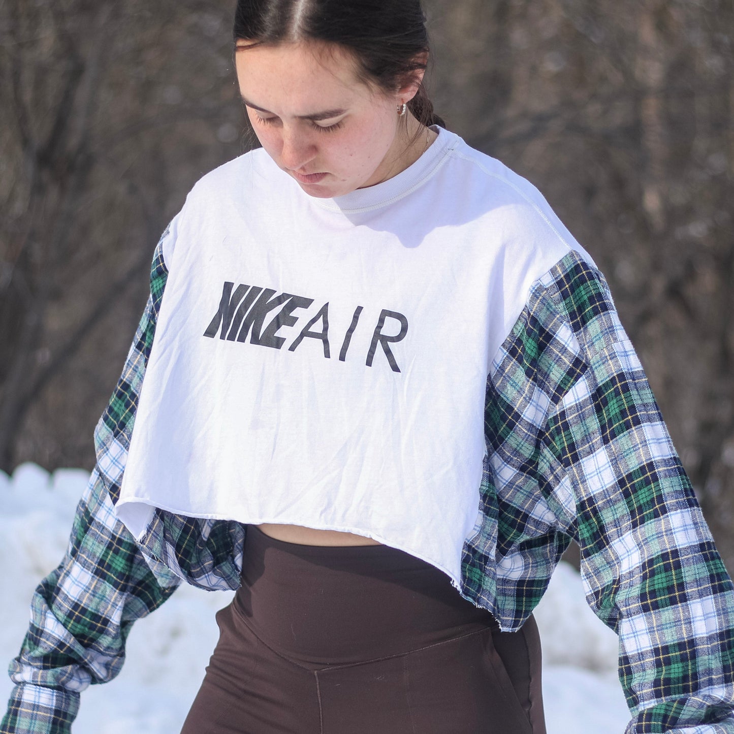Cropped Nike Air Flannel T-Shirt
